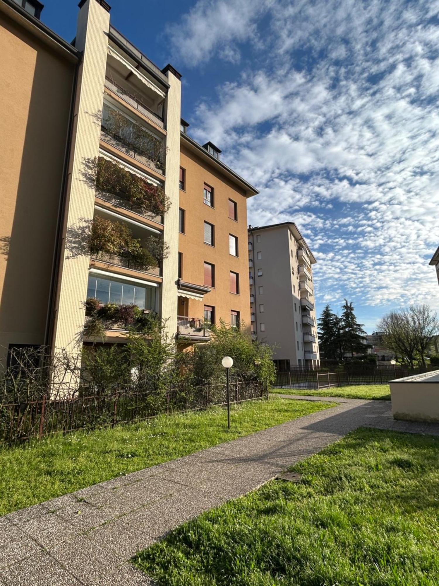 Nutshell Apt Monza Parco, Centro, Policlinico Екстериор снимка